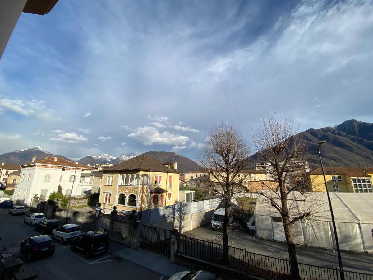 Casa Dell'Edera - Holiday Apartment In Domodossola Eksteriør billede